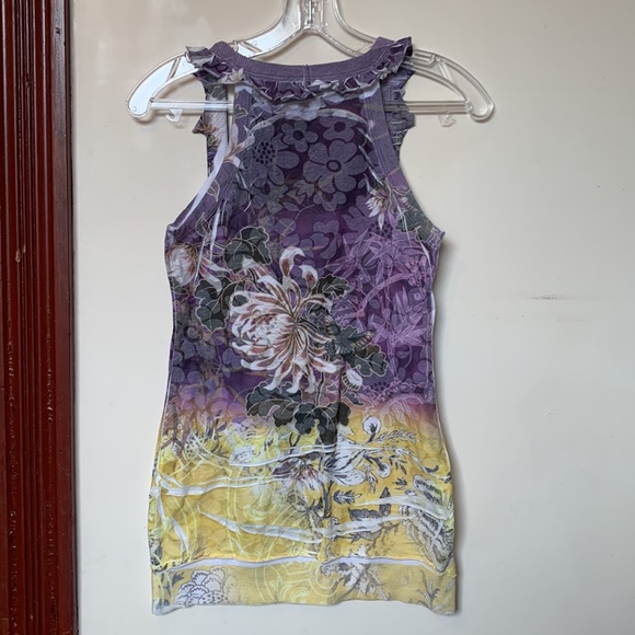 Sleeveless Tank. - Picture 8 of 8